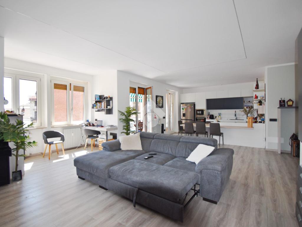 3 غرف نوم شقة في Ivrea, Italy رقم 287099