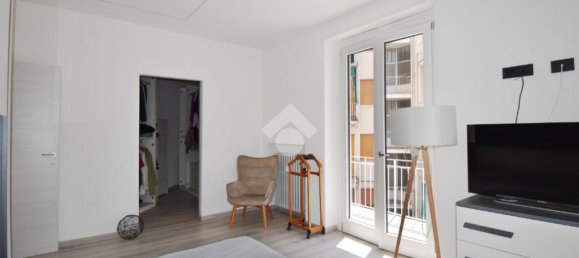 3 غرف نوم شقة في Ivrea, Italy رقم 287099 15