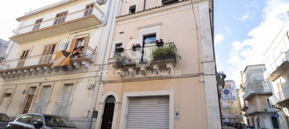 2 bedrooms House in Ragusa, Italy No. 63550 10