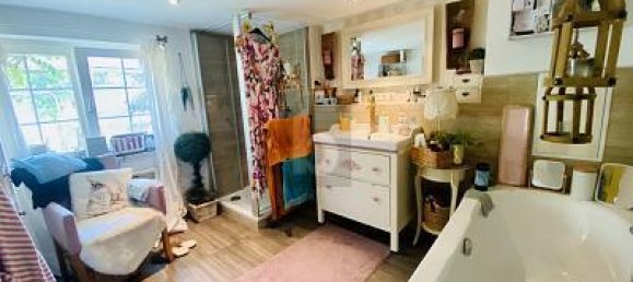 7 rooms House in Ilm-Kreis, Germany No. 48138 3