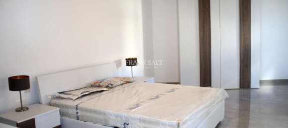 Apartamento de 3 dormitorios en Mellieha, Malta No. 7843 5