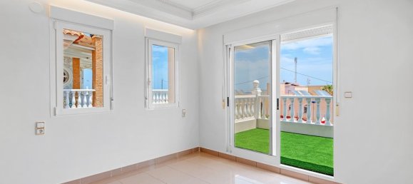 4 chambres Villa à Torrevieja, Spain No. 184762 37