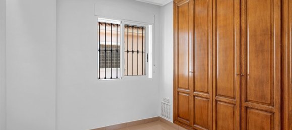 4 chambres Villa à Torrevieja, Spain No. 184762 33