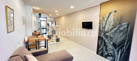 1 bedroom Apartment in Cagliari, Italy No. 299880 2