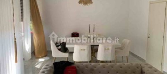 3 Schlafzimmer Wohnung in Limbiate, Italy, Nr. 265515 3