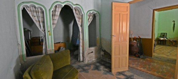 3 bedrooms House in Olmedo, Spain No. 28722 4