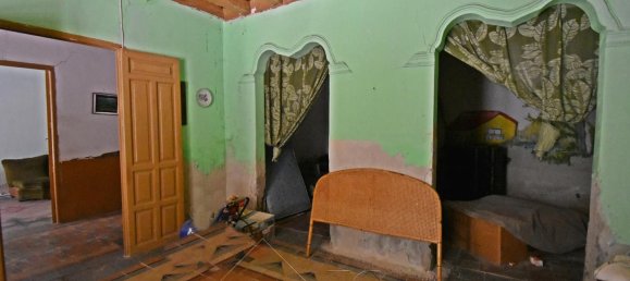 3 bedrooms House in Olmedo, Spain No. 28722 3