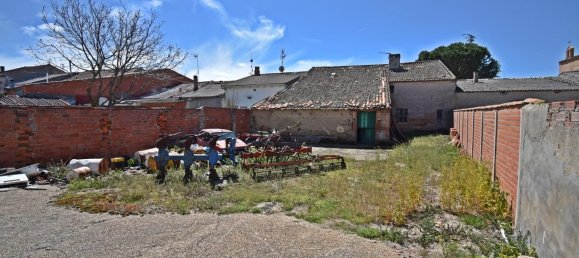 3 bedrooms House in Olmedo, Spain No. 28722 9