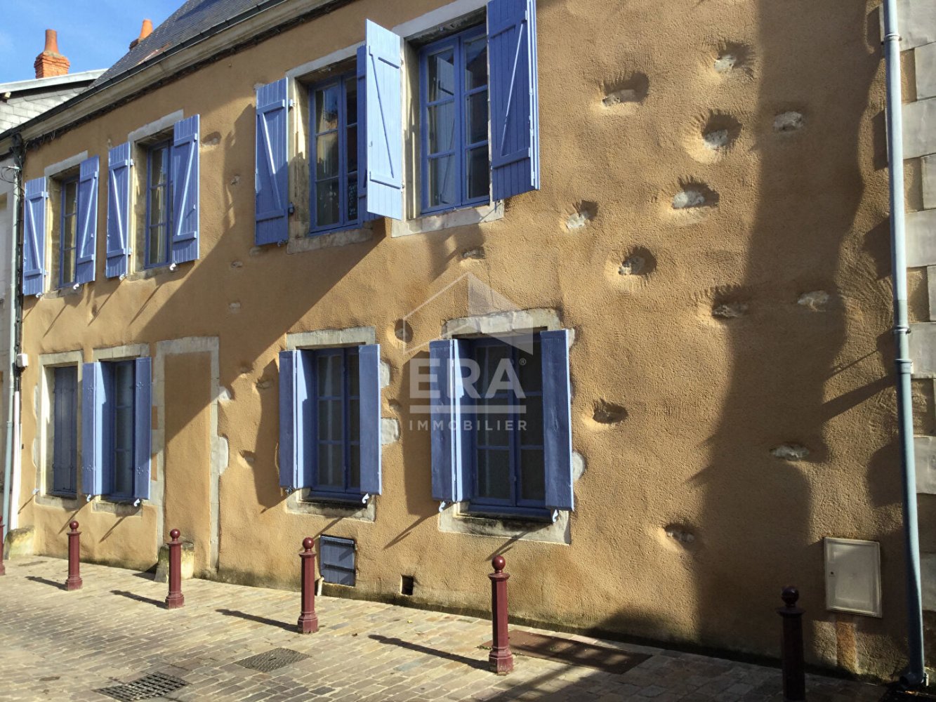 6 bedrooms House in Chateauroux, France No. 84472