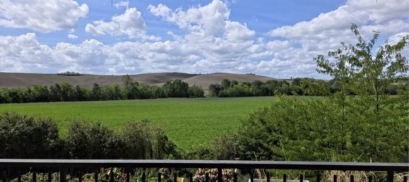 3 bedrooms Apartment in Siena, Italy No. 364059 3