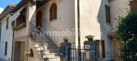 Apartamento de 3 dormitorios en Spoleto, Italy No. 353579 5