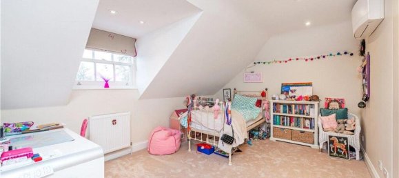 5 bedrooms House in London, United Kingdom No. 6943 13