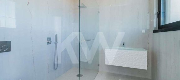 5 غرف نوم منزل في Guia, Portugal رقم 30046 3