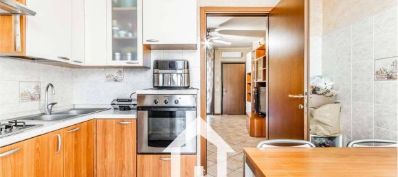 3 rooms Villa in Motta Visconti, Italy No. 314077 9