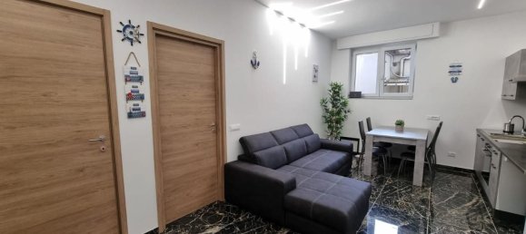 2-Zimmer Wohnung in Carrara, Italy, Nr. 293287 3