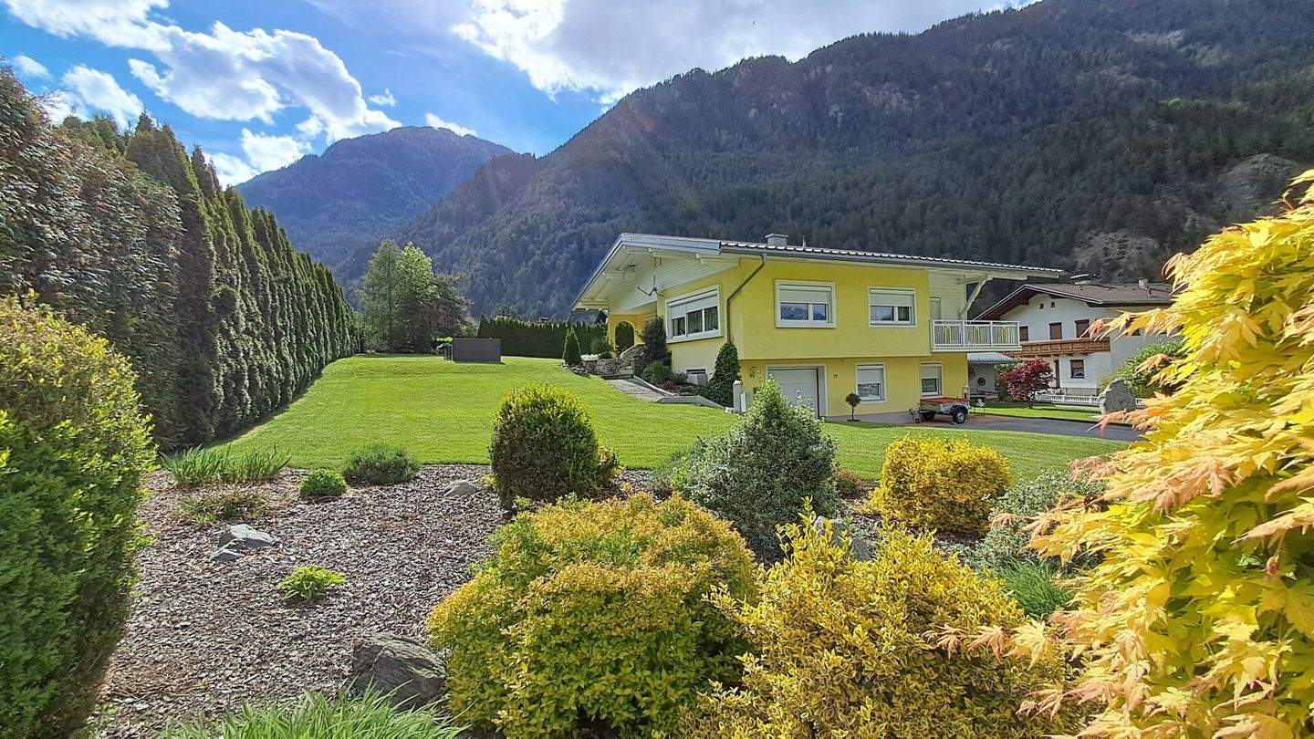 5 rooms House in Tyrol, Austria No. 156192