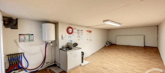 Apartamento de 7 dormitorios en Joue-les-Tours, France No. 88988 11