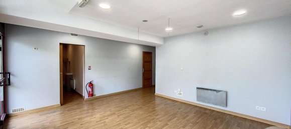 Apartamento de 7 dormitorios en Joue-les-Tours, France No. 88988 5