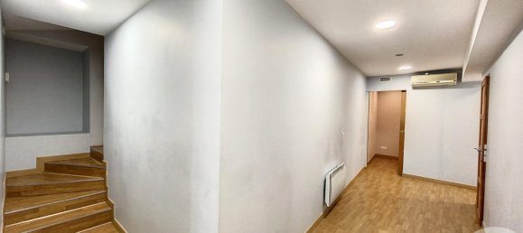 Apartamento de 7 dormitorios en Joue-les-Tours, France No. 88988 9