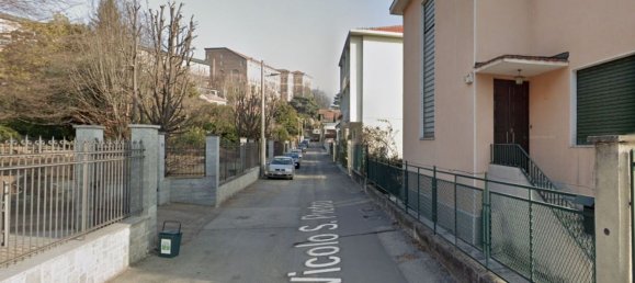 Квартира с 3 комнатами в Риволи, Италия № 49374 2