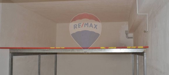 Garage in San Giovanni la Punta, Italy 21m², Nr. 282674 2