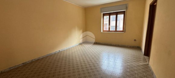 3 rooms Apartment in Marano di Napoli, Italy No. 15313 5