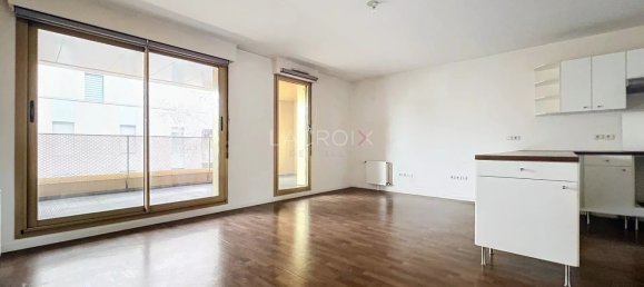 2 bedrooms Apartment in Arcueil, France No. 165285 2