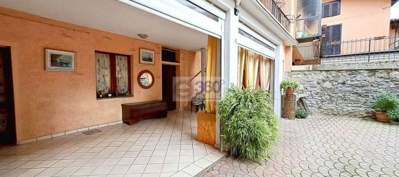 3 غرف نوم منزل في Provaglio d'Iseo, Italy رقم 75200 15