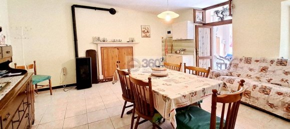 3 غرف نوم منزل في Provaglio d'Iseo, Italy رقم 75200 6