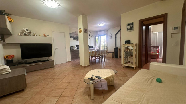 3 bedrooms Apartment in Anzio, Italy No. 386432