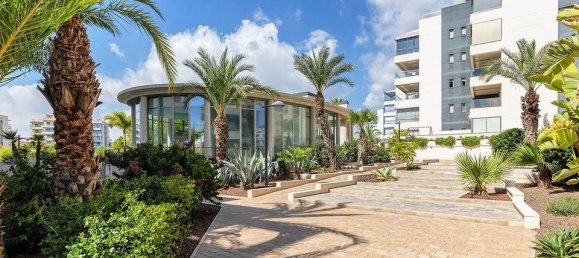 Apartamento T2 em Alicante, Spain N.º 189899 30