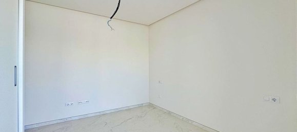 Apartamento T2 em Alicante, Spain N.º 189899 23