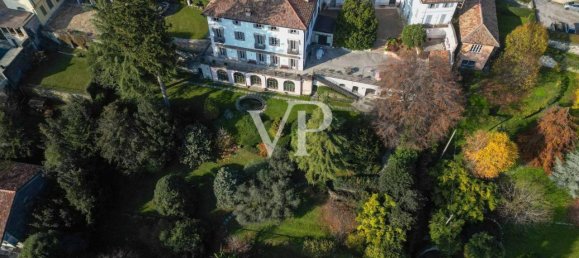 Villa de 40 divisões em Erba, Italy N.º 32300 10