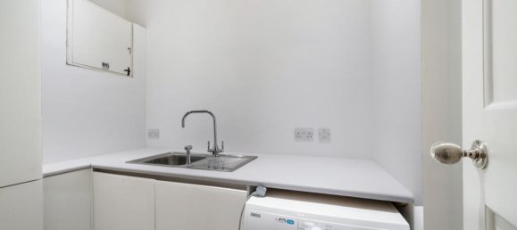 3 bedrooms Apartment in London, United Kingdom No. 8997 22