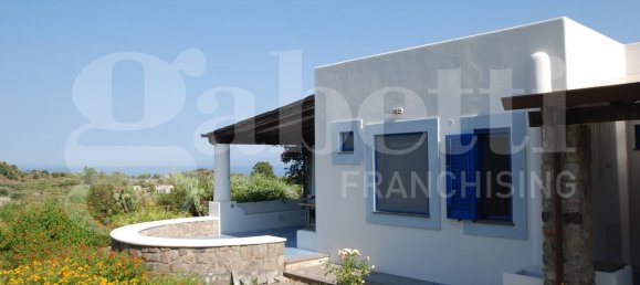 3 غرف نوم فيلا في Lipari, Italy رقم 76018 106