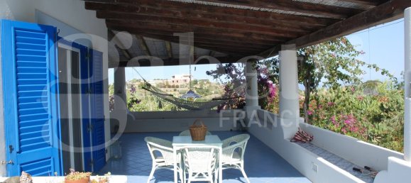 3 غرف نوم فيلا في Lipari, Italy رقم 76018 131