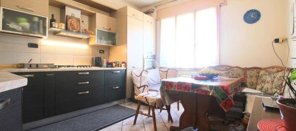 Квартира с 2 спальнями в Удине, Италия № 149868 4