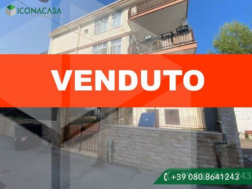 Квартира с 2 комнатами в Бари, Италия № 32843