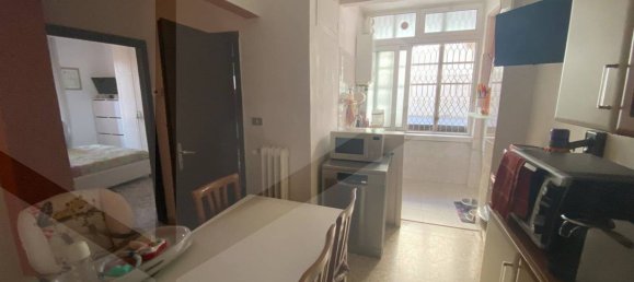 Квартира с 2 комнатами в Бари, Италия № 32843 8