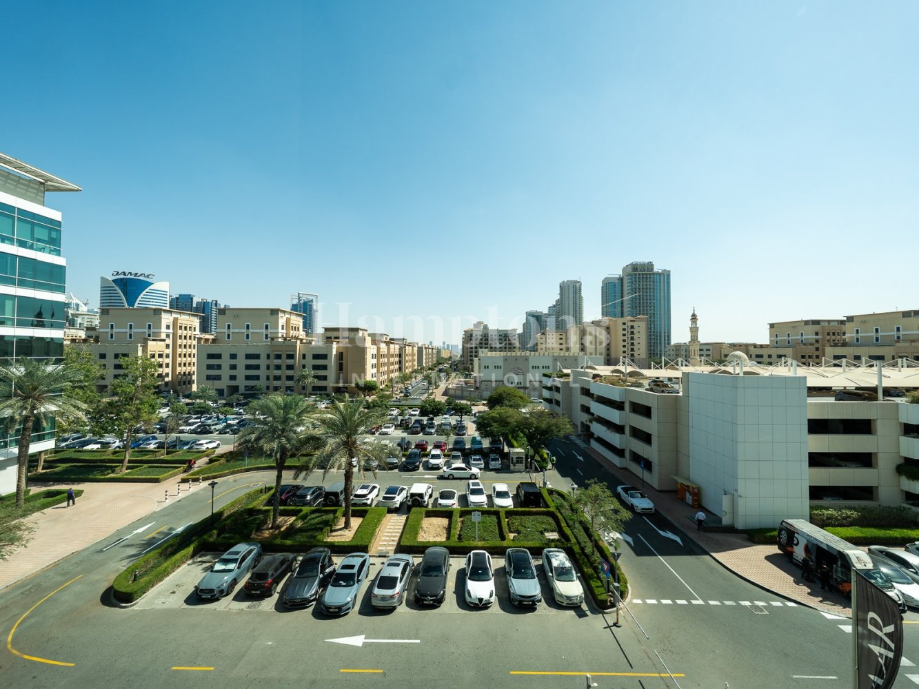 Oficina en Sheikh Zayed Road, UAE 252.51035400 m² No. 123982