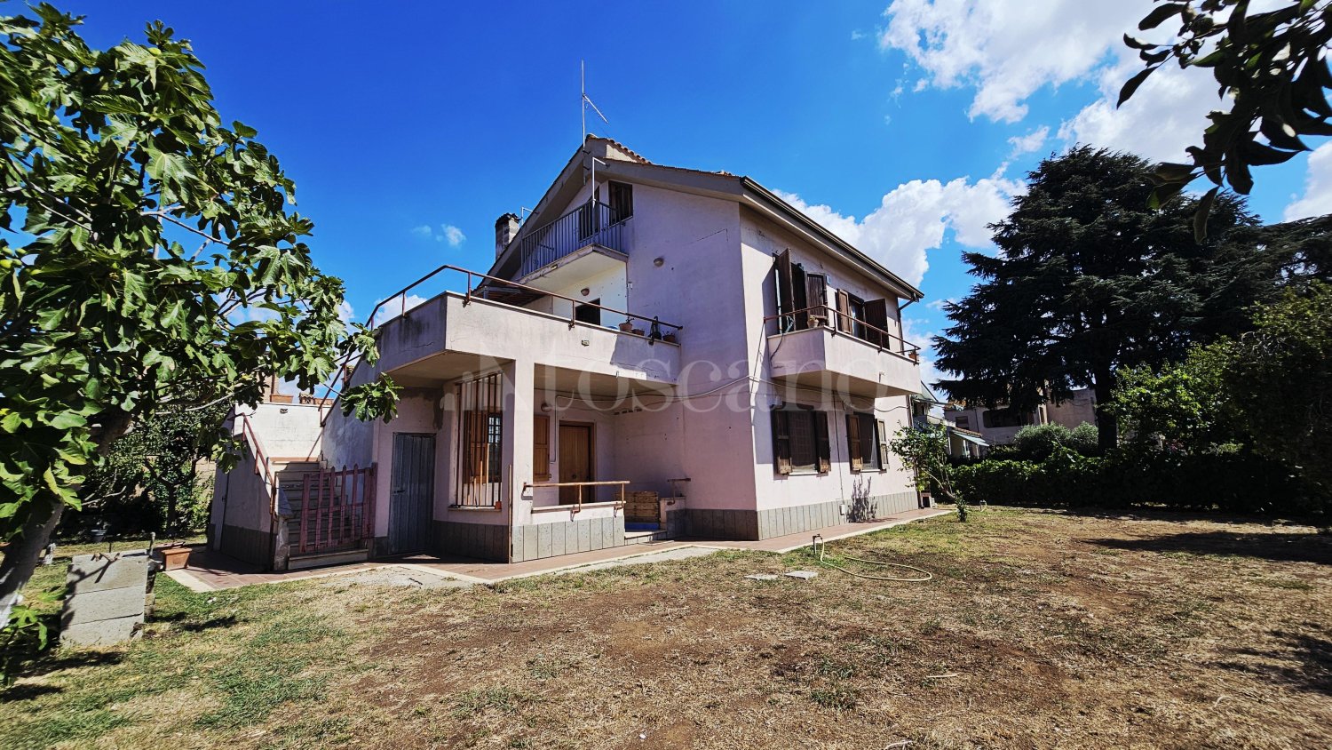 Villa de 8 divisões em Ardea, Italy N.º 261056