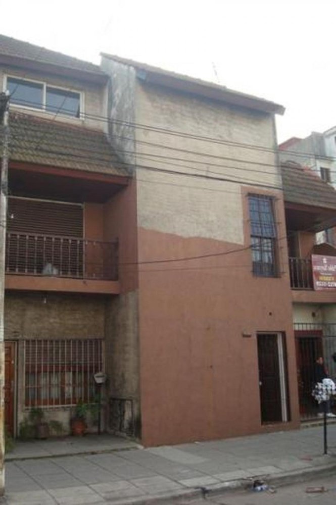 2 bedrooms Apartment in Tres de Febrero, Argentina No. 8366