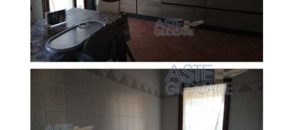 Apartamento de 7 dormitorios en Castellucchio, Italy No. 381827 3