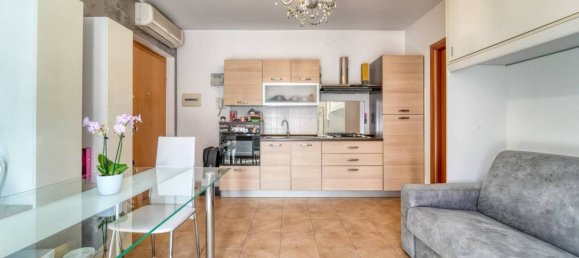 Studio in Cervignano d'Adda, Italy, Nr. 379961 6