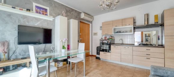 Studio in Cervignano d'Adda, Italy, Nr. 379961 3