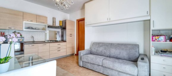 Studio in Cervignano d'Adda, Italy, Nr. 379961 9