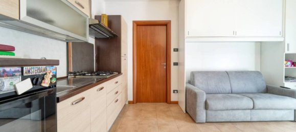 Studio in Cervignano d'Adda, Italy, Nr. 379961 8