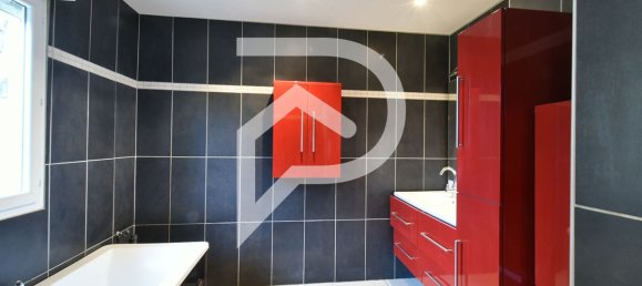 5 bedrooms House in Sains-en-Amienois, France No. 240285 7