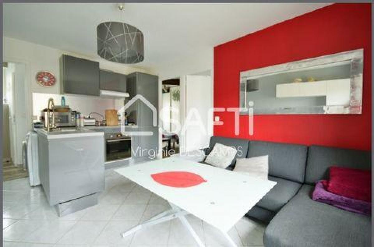 Квартира с 2 спальнями в Гаржанвиль, Франция № 36354