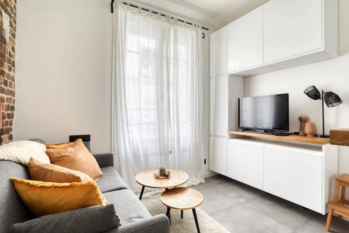 Studio in Paris, France, Nr. 281084